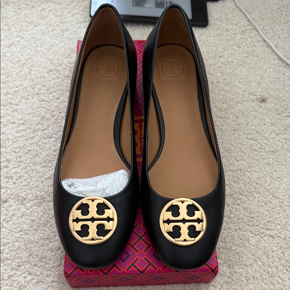 Tory Burch Black leather Chelsea 25mm ballet flat Napa leather